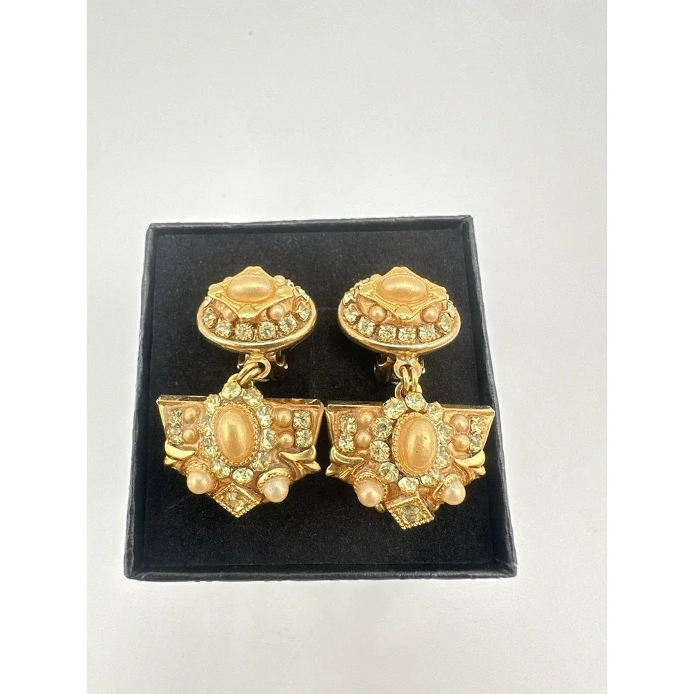 Michal Logan Vintage Clip On Earrings Gold Tone Byzantine Style